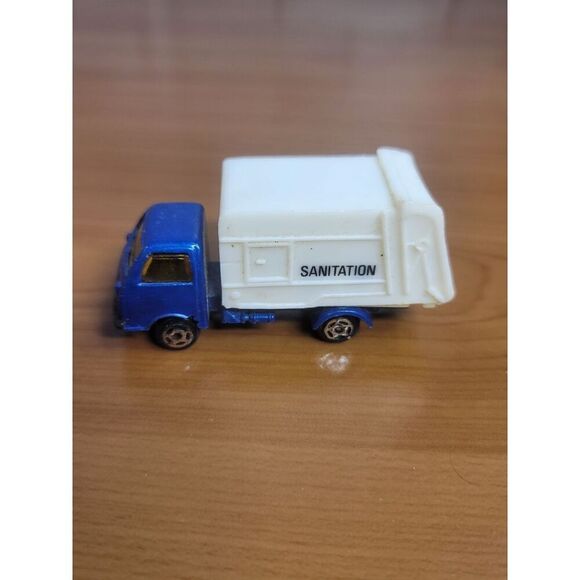 Lot of Cars #A49 - Picture 6 of 11